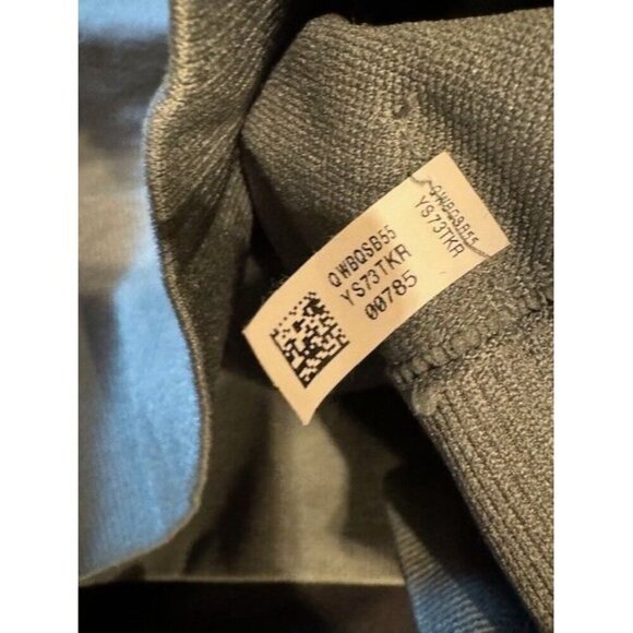 Offline Women's Blue Crop Athletic Top Size Small - Picture 6 of 7